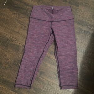 Lululemon Heather Capri‎ Leggings